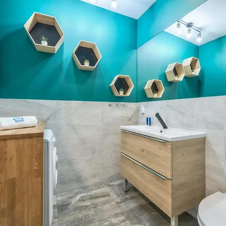 Quattro Colori By Northside Daire